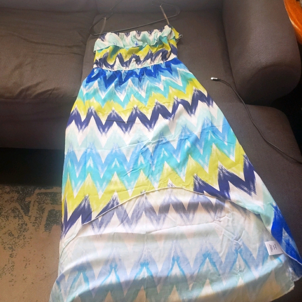 Bongo xl asymmetrical strapless NWOT 100% Rayon